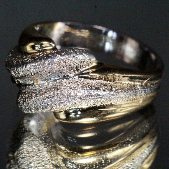 Sterling Silver Contemporary Two Tone Vermeil Textured Ring - Picture 6 of 10